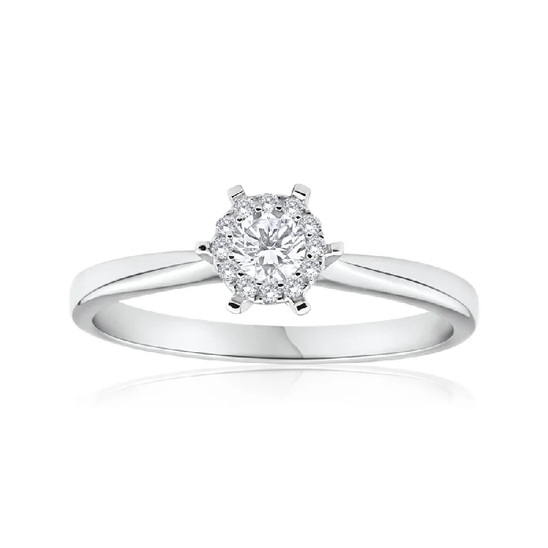 18ct White Gold Ring With 0.25 Carats Of Claw Set Diamonds