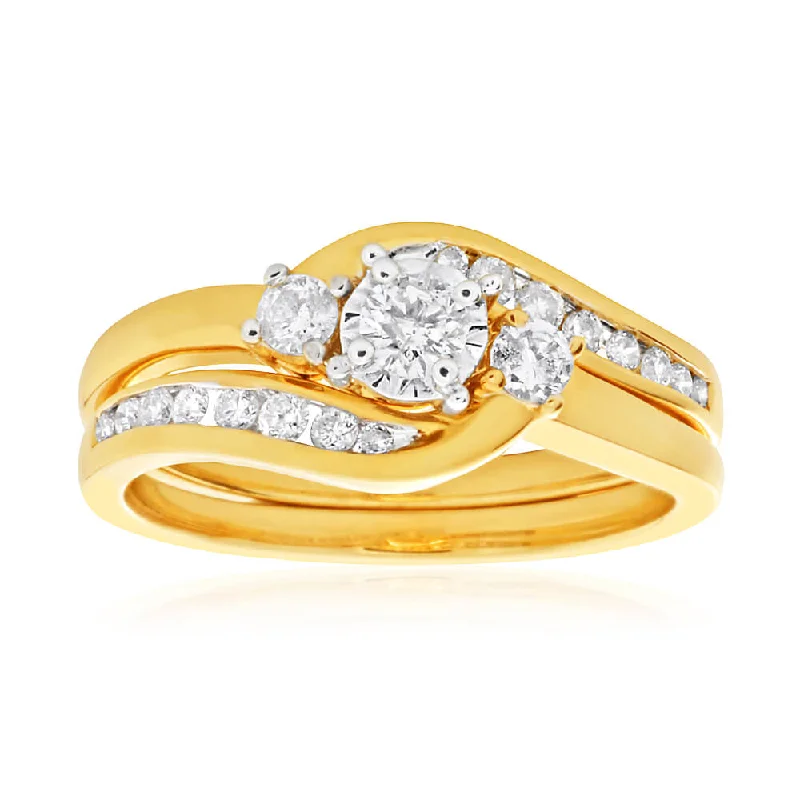 9ct Yellow Gold 2 Ring Bridal Set With 19 Diamonds Totalling 1/2 Carat