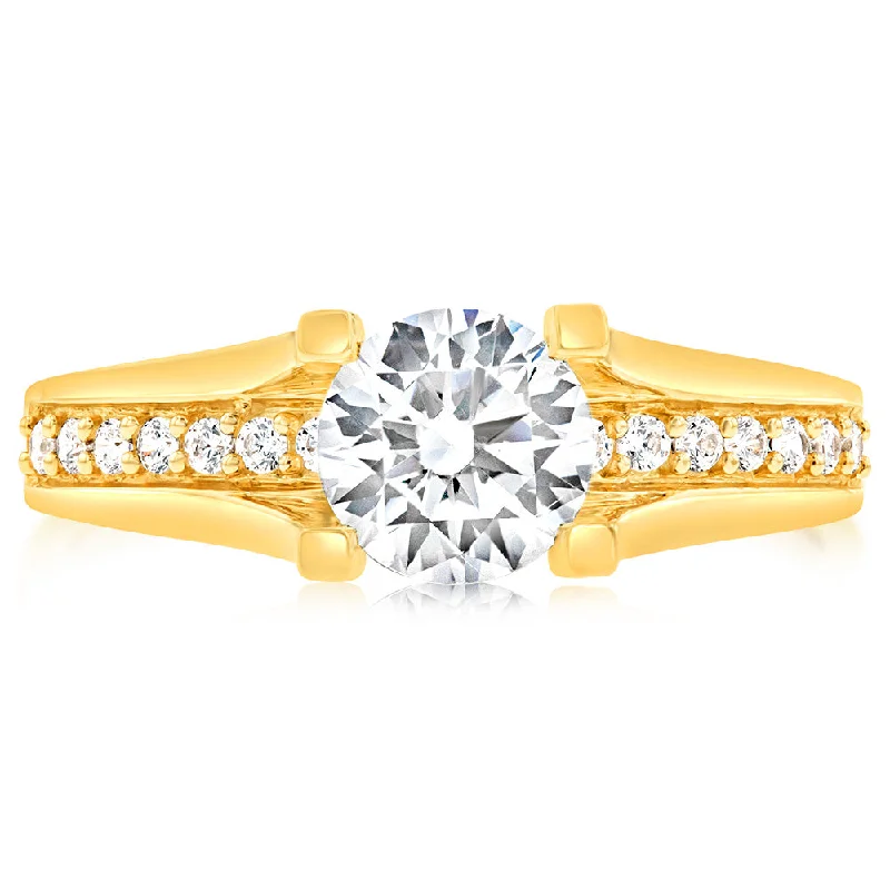 9ct Yellow Gold Round Cubic Zirconia 4 Claw and Channel Set Ring