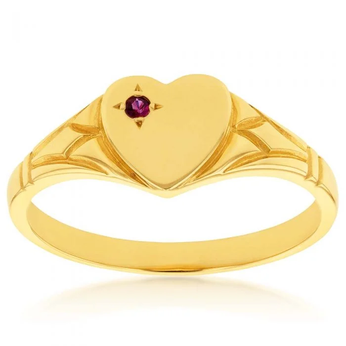 9ct Yellow Gold Ruby Heart Signet Ring Size L