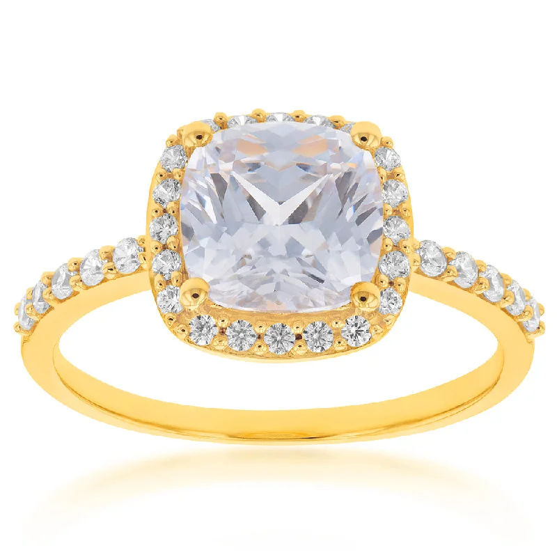 9ct Yellow Gold Zirconia Cushion Cut Ring